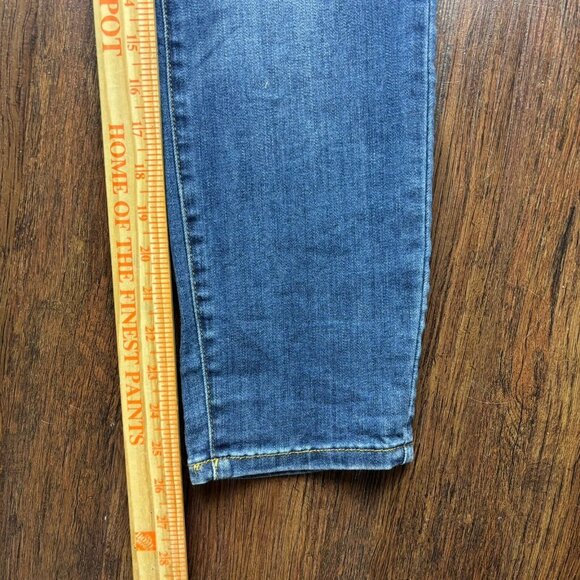 Judy Blue Relaxed Fit Jeans Distressed Dark Blue  Women’s Size 29 - Picture 9 of 11